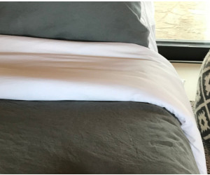Passion for Linen Materialmix  Bettwäsche Belle dunkelgrau/weiß